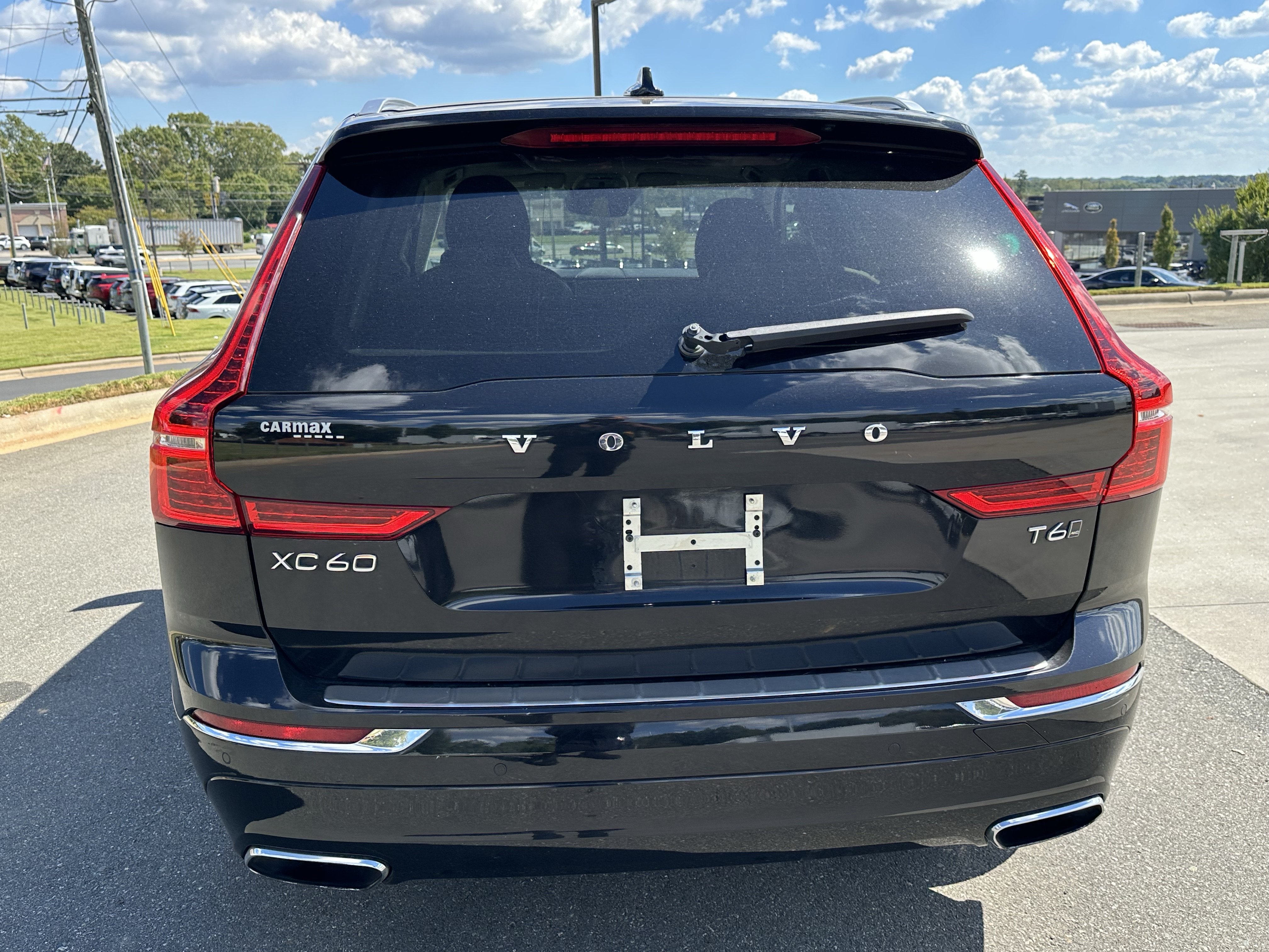 Used 2021 Volvo XC60 T6 Inscription w/ Protection Package Premier AWD/4WD image 28