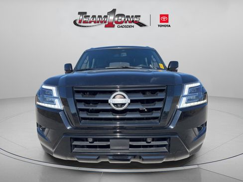Used 2022 Nissan Armada SL w/ Midnight Edition Package image 4
