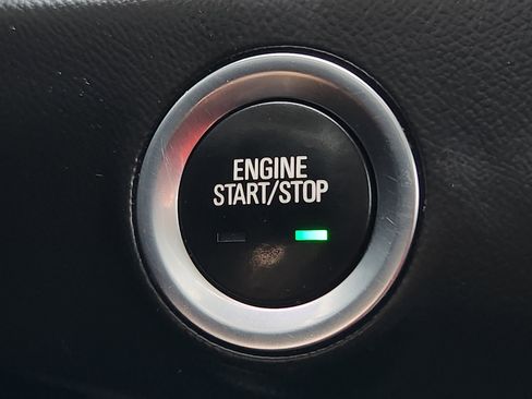 Used 2020 GMC Terrain SLT w/ Preferred Package FWD image 23