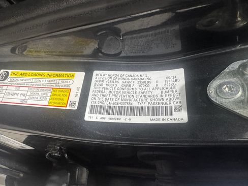 Used 2025 Honda Civic Sport image 39