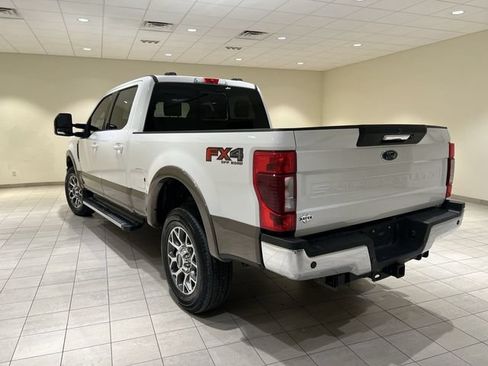 Used 2021 Ford F250 Lariat w/ Lariat Value Package AWD/4WD image 3