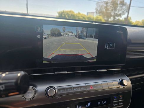 Used 2025 Hyundai Kona SEL AWD/4WD image 26