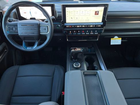 New 2025 GMC Hummer EV 3X w/ Extreme Off-Road Package image 3
