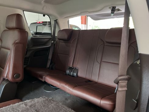 Used 2020 Chevrolet Tahoe Premier AWD/4WD image 18