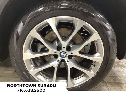 Used 2025 BMW X5 xDrive40i w/ Parking Assistance Package image 26