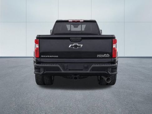 Used 2024 Chevrolet Silverado 3500 High Country w/ High Country Premium Package AWD/4WD image 8
