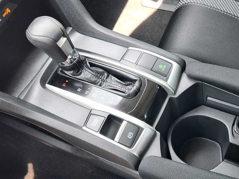 Used 2017 Honda Civic EX-T image 19