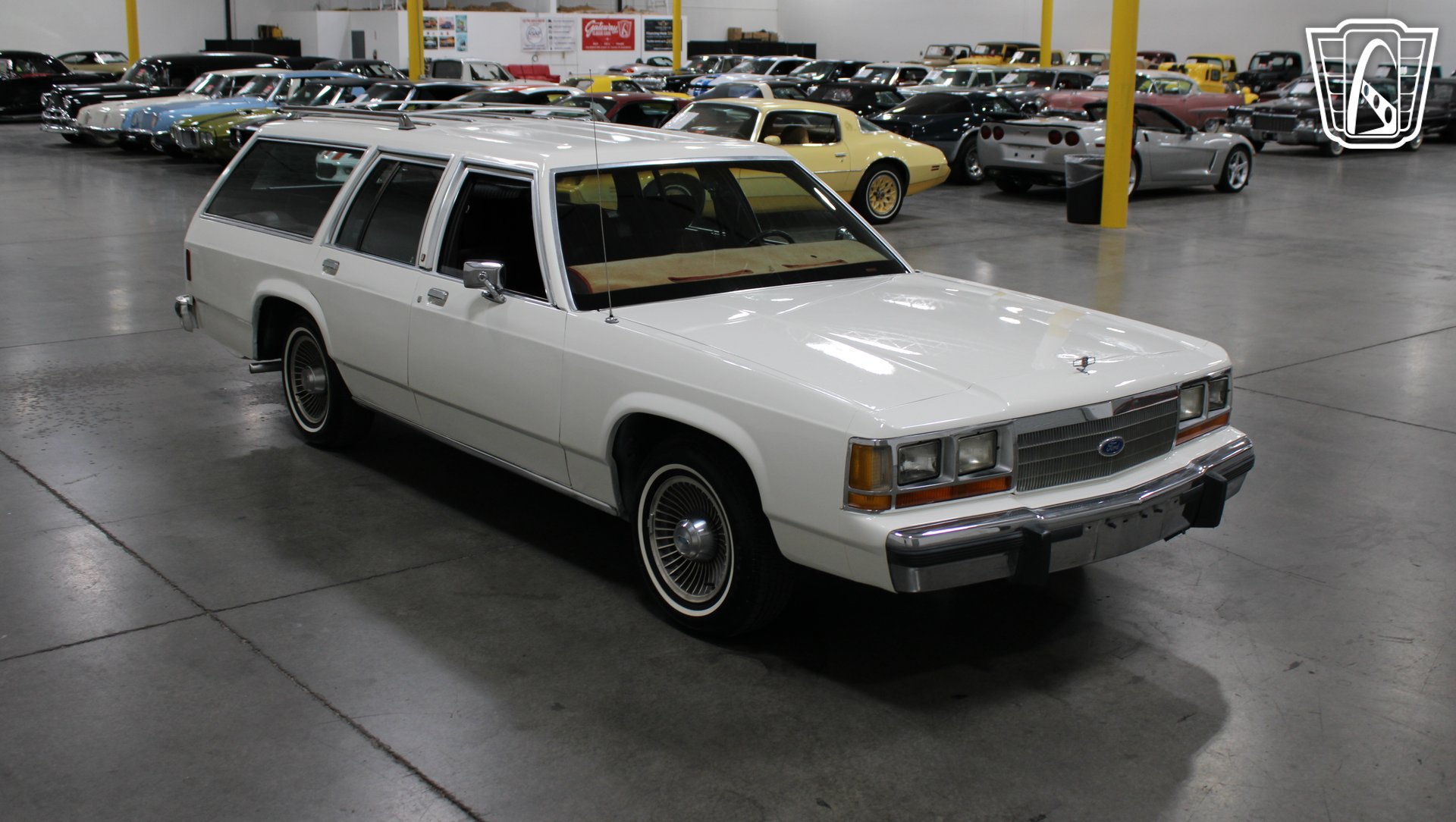 Used 1988 Ford LTD Country Squire RWD image 9