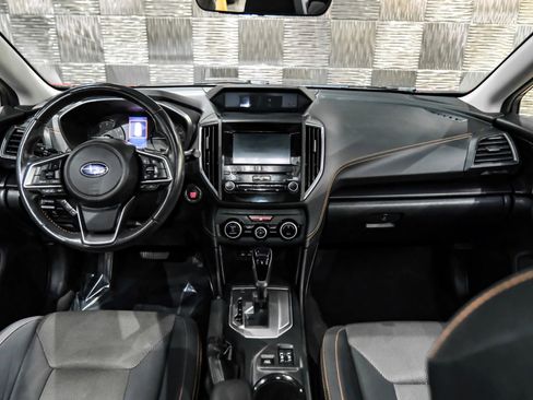 Used 2021 Subaru Crosstrek 2.0i Premium w/ Moonroof Package AWD/4WD image 12