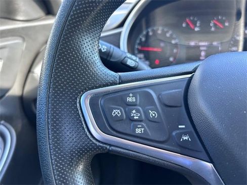 Used 2023 Chevrolet Malibu LT image 10