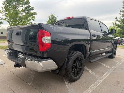 Used 2018 Toyota Tundra SR5 w/ SR5 Upgrade Package AWD/4WD image 7