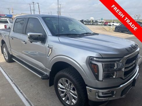 Used 2024 Ford F150 Lariat image 2