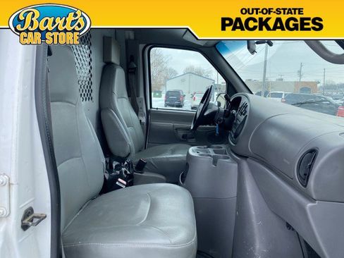 Used 2001 Ford E-250 and Econoline 250 image 10