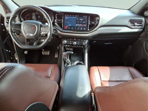 Used 2024 Dodge Durango GT image 23