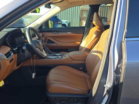 Certified 2023 INFINITI QX60 Sensory w/ Vision Package AWD/4WD image 10
