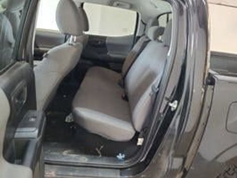 Used 2020 Toyota Tacoma SR w/ SR Convenience Package RWD image 6