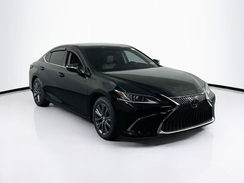 Used 2019 Lexus ES 350 w/ Accessory Package image 3