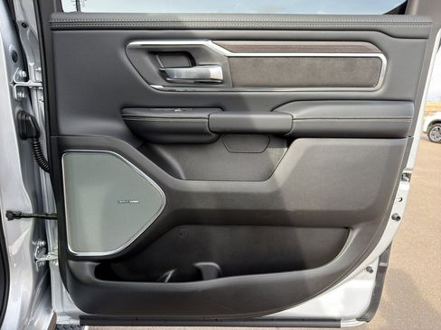 New 2026 RAM 1500 Laramie AWD/4WD image 35