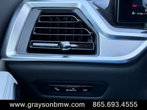 Used 2025 BMW X6 M60i AWD/4WD image 24