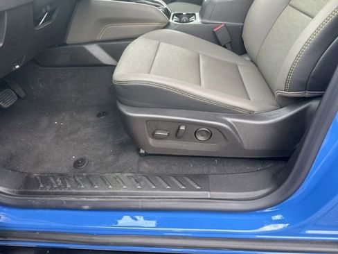 New 2026 Chevrolet Colorado ZR2 w/ Technology Package AWD/4WD image 17