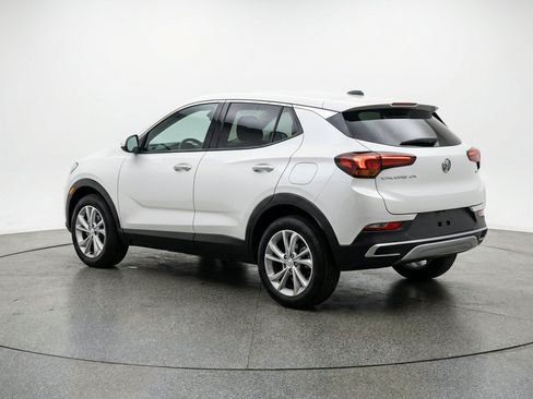 Used 2025 Buick Encore GX Preferred AWD/4WD image 6