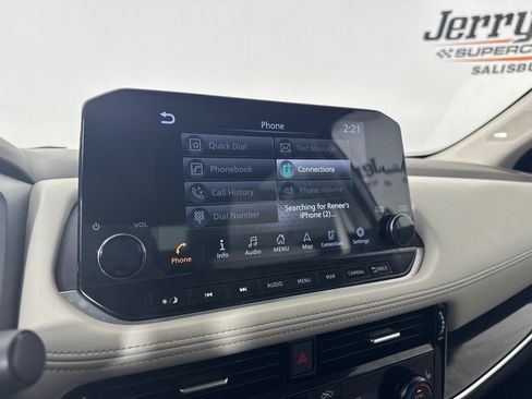 Used 2023 Nissan Rogue SL w/ SL Premium Package AWD/4WD image 16