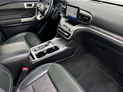 Certified 2022 Ford Explorer Timberline image 16