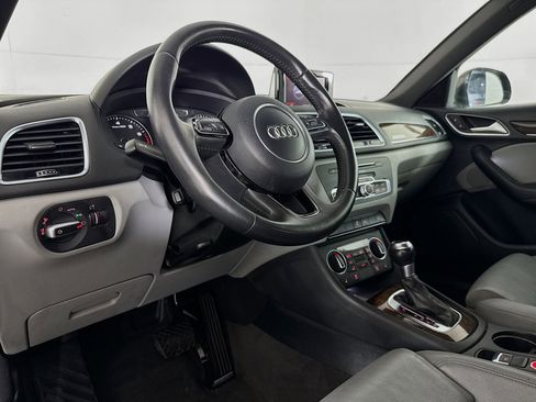 Used 2018 Audi Q3 2.0T Premium Plus w/ Premium Plus Package image 22