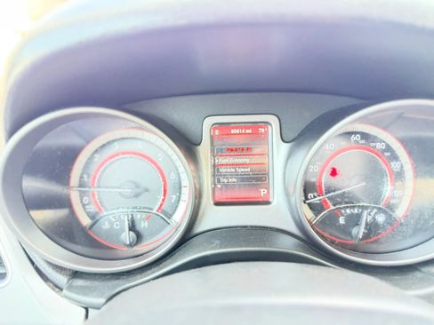 Used 2015 Dodge Journey Crossroad w/ Flexible Seating Group FWD image 20