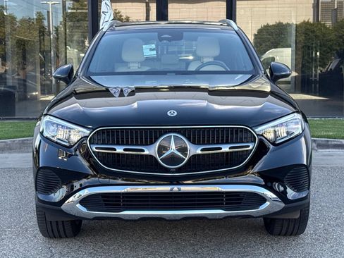 Used 2024 Mercedes-Benz GLC 300 image 5