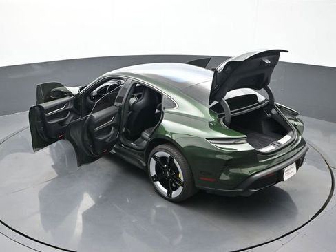 Certified 2025 Porsche Taycan Turbo S w/ Premium Package AWD/4WD image 28