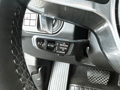 Used 2022 Porsche Cayenne Platinum Edition AWD/4WD image 21
