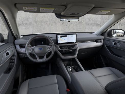 New 2026 Ford Explorer Active w/ Active Comfort Package image 9