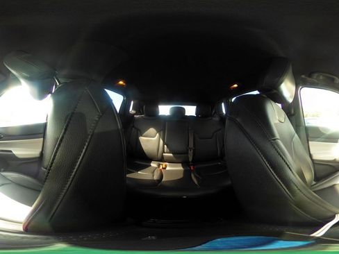 Used 2025 Jeep Compass Limited image 43