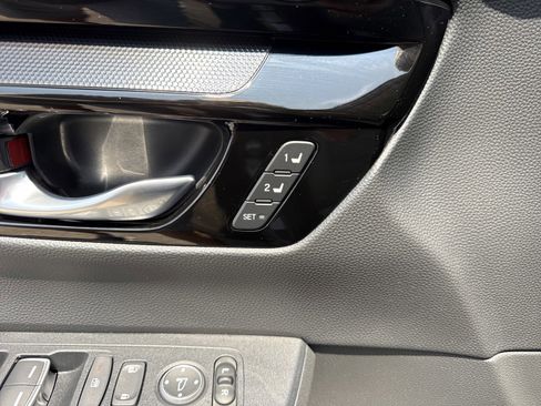 Used 2024 Honda CR-V EX-L image 13