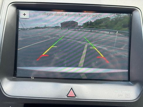 Used 2018 Ford Taurus SEL w/ Equipment Group 201A FWD image 23