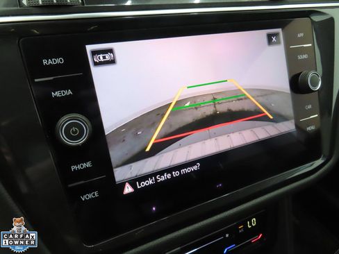 Used 2022 Volkswagen Tiguan SE FWD image 19
