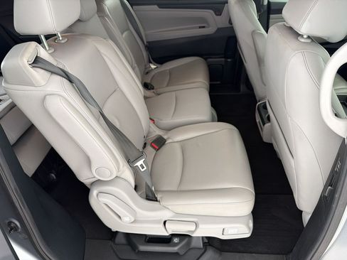 Used 2023 Honda Odyssey EX-L image 27