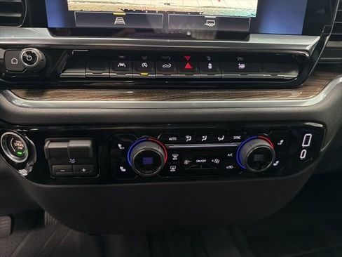 New 2026 Chevrolet Silverado 1500 RST w/ RST Select Package AWD/4WD image 22