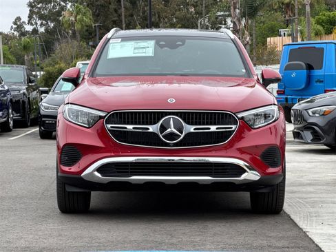 New 2025 Mercedes-Benz GLC 300 4MATIC image 8