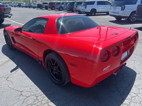 Used 2004 Chevrolet Corvette Z06 w/ Memory Package RWD image 7