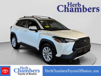 Used 2023 Toyota Corolla Cross LE w/ Moonroof Package