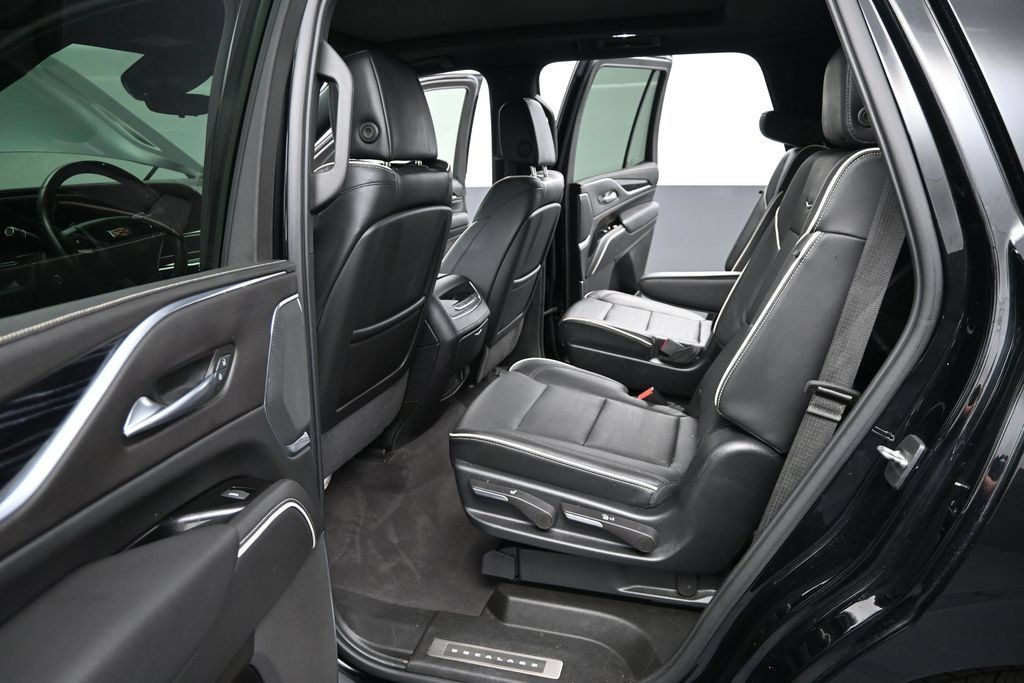 Certified 2022 Cadillac Escalade Sport w/ Touring Package AWD/4WD image 11