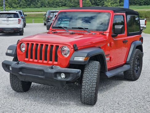 Used 2019 Jeep Wrangler Sport AWD/4WD image 4