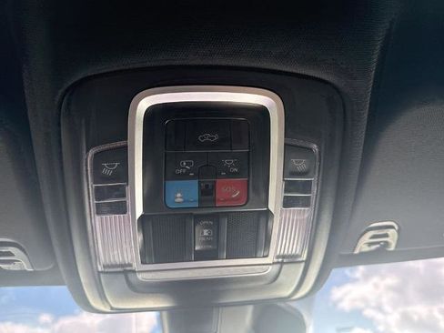 Used 2025 RAM 1500 RHO image 33