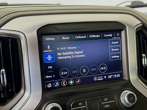 Used 2021 GMC Sierra 1500 SLT w/ SLT Premium Package image 14