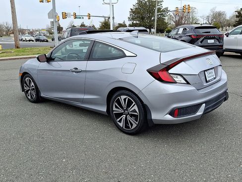 Used 2017 Honda Civic EX-L image 7