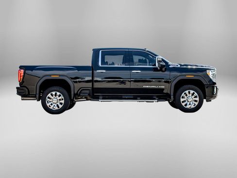 Used 2020 GMC Sierra 2500 Denali w/ Denali Ultimate Package AWD/4WD image 2