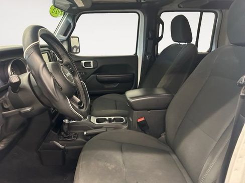 Used 2018 Jeep Wrangler Unlimited Sport S AWD/4WD image 12