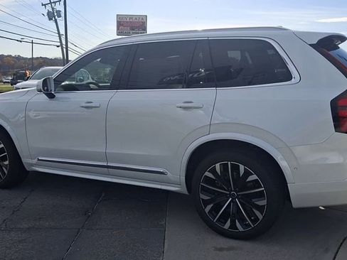 New 2026 Volvo XC90 B6 Plus w/ Protection Package Premier image 2